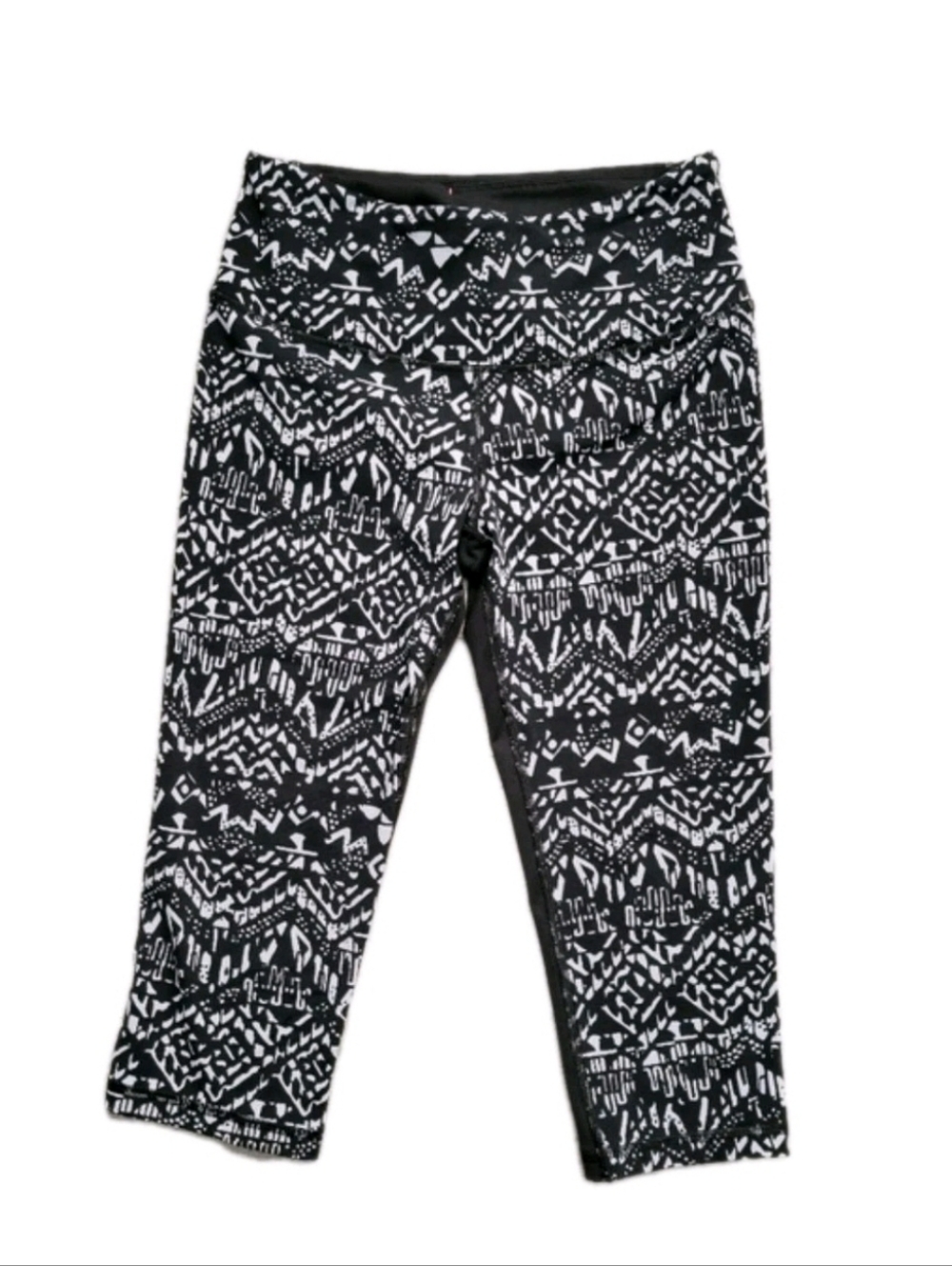 Victoria's Secret Sport Knockout Crop Capri Leggings Size Small